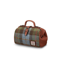 Islander® Medium Doctor Bag with Harris Tweed®