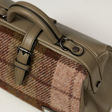 Islander® Medium Doctor Bag with Harris Tweed®